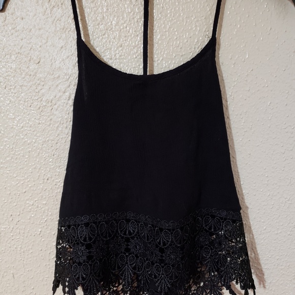 Finesse Tops - Finesse - women's black halter lace bottom